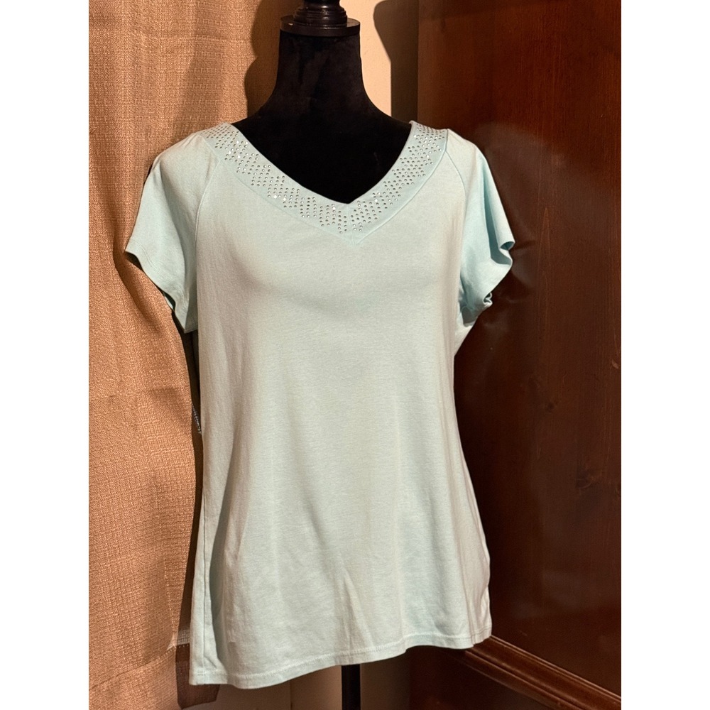 Westport 1962 Women 1X Light Blue Good Rhinestone V-Neck Short Sleeve Top - Picture 2 of 6